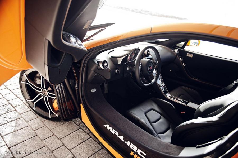  McLaren MP4-12C High Sport 2012 года  (фото 16 из 30)